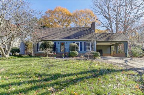 5924 Chapel Creek Court sold home in Sturnbridge, Charlotte, NC