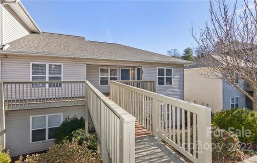 312 Carrington Place sold home in Carrington Place Condos, Arden, NC