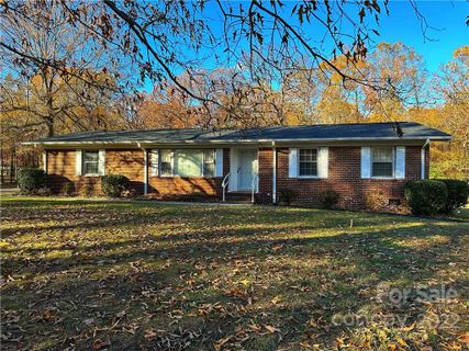 1012 Forest Drive