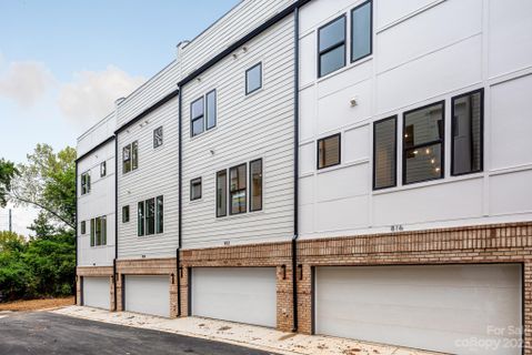812 Van Every Street 13 sold home in Skyline Townes, Charlotte, NC