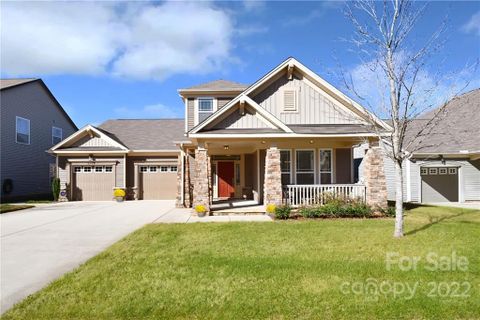 3092 Helmsley Court