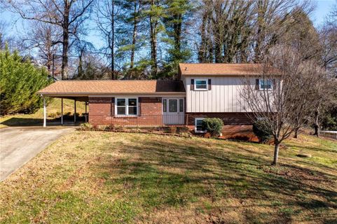 3629 Spencer Lane sold home in Spencer Heights, Lenoir, NC
