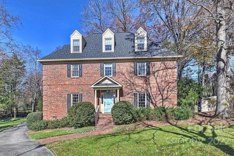 2300 Gunners Court