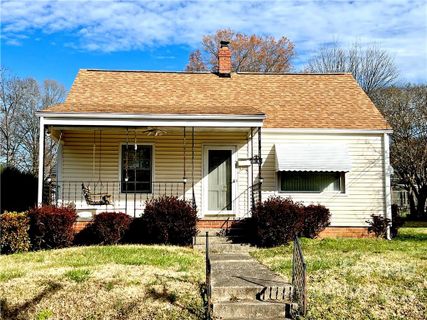 406 Heilig Avenue