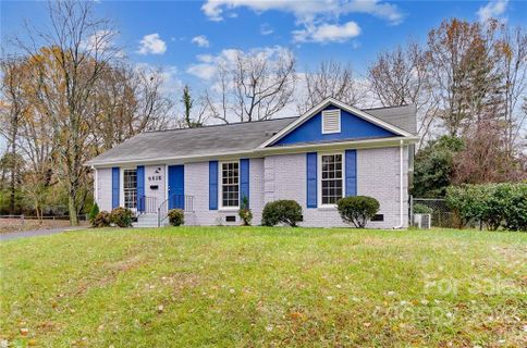 6616 Farmway Place