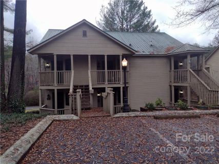 160 Whitney Boulevard 4