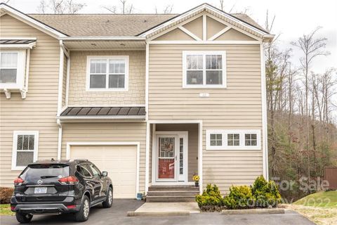 40 Foxden Drive 204