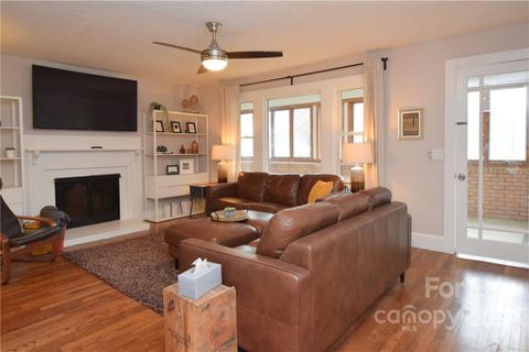 44 Hemlock Avenue sold home in English Woods, Spruce Pine, NC