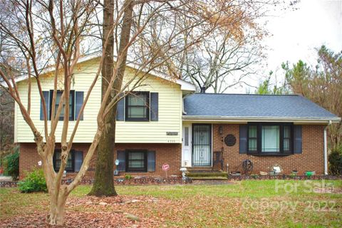 4555 Emory Lane