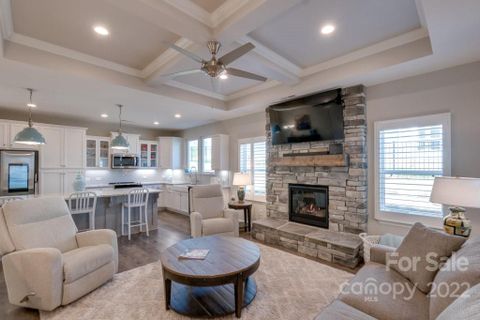 60126 Blue Bird Lane