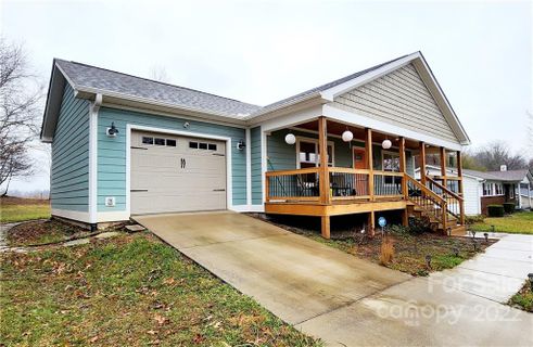 48 Tipperary Drive sold home in Mtn Carmel Acres, Asheville, NC
