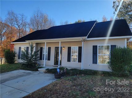 6338 Derryfield Drive sold home in The Hamptons, Charlotte, NC