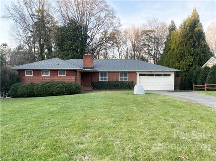 411 Allendale Place