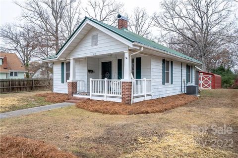 313 Webb Street 88 sold home in Wiscassett Mills Company Village, Albemarle, NC