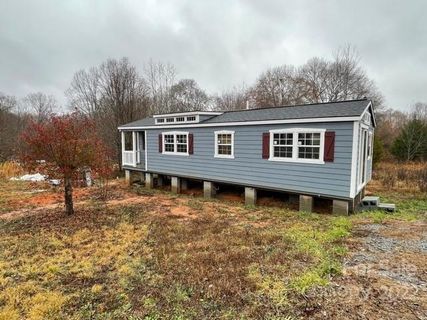 106 Highfield Court sold home in Twin Oaks, Shelby, NC