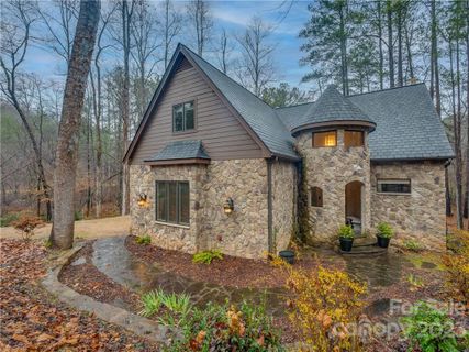 426 Lake Adger Parkway