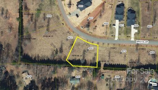 4542 Bristol Drive active home in Silver Creek Plantation, Morganton, NC