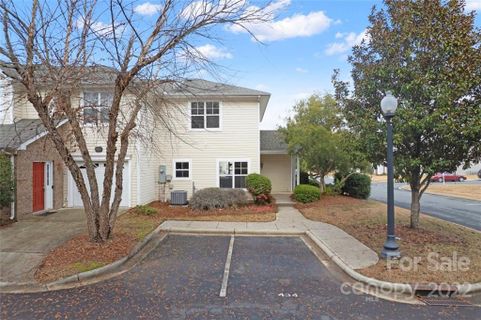 13434 Savannah Club Drive
