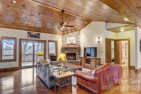 80 Constitution Avenue sold home in Trinity Cove, Waynesville, NC