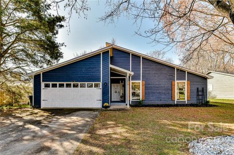 5816 Hanna Court sold home in Cedar Cove, Charlotte, NC