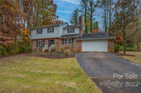 207 Fairway Drive