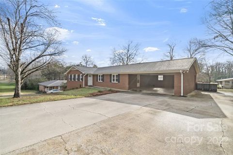 137 Piedmont Drive sold home in Southwood, Kannapolis, NC