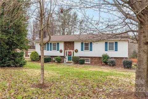 806 Summers Road