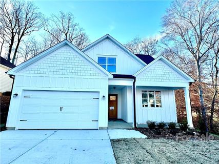 213 Cramerton Mills Parkway
