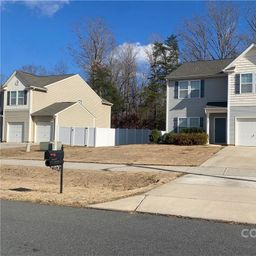 527 Smokehouse Lane