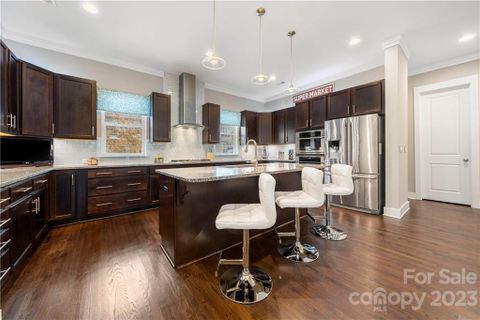 922 Steel House Boulevard