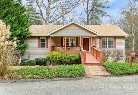 30 Grove Garden Avenue sold home in Biltmore Grove, Candler, NC