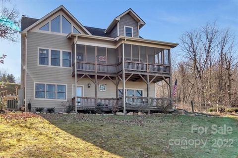 294 Bobcat Trail sold home in Midway Crossing, Clyde, NC