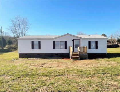 2639 Midnight Drive sold home in Farmwood, Claremont, NC