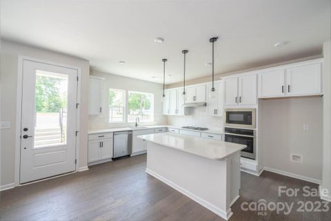 3011 Appling Court