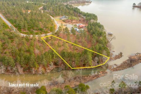 128 Coveside Drive