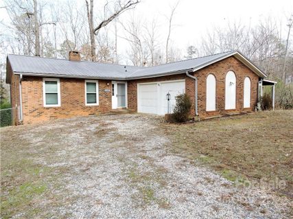 135 Homestead Court