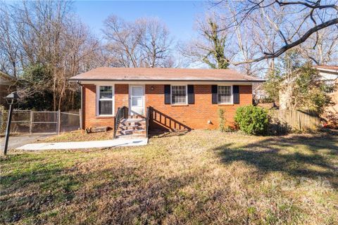 718 Merridale Drive 11