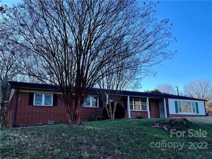 118 Oakwood Street sold home in Woodland Acres, Morganton, NC