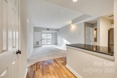 211 Heritage Boulevard 604