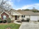 225 Oak Village Parkway sold home in Mooresville, SC