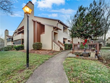 7348 Winery Lane
