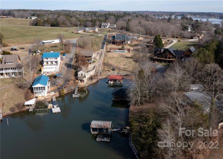 33 35 37 Perlmans Place sold home in Dusty Ridge, Taylorsville, NC