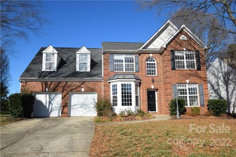 11801 Fox Glen Road