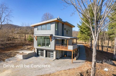 22 Lara Drive sold home in Boyleston Ridge, Mills River, NC