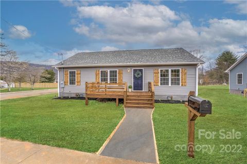 84 Belle Meade Drive sold home in Brookwood, Waynesville, NC