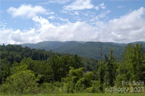 000 Camsyn Drive 27 sold home in Fox Lair Crossings, Weaverville, NC