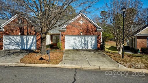 1661 Onyx Ridge