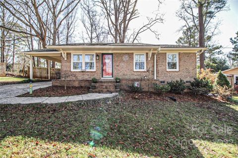 1153 Westover Circle