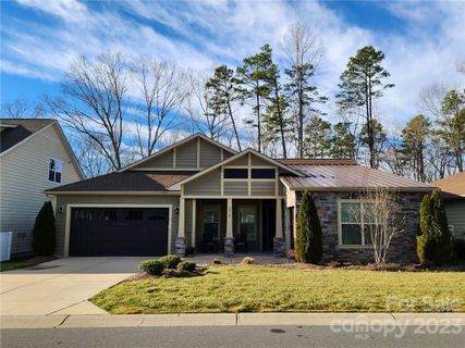4910 Looking Glass Trail