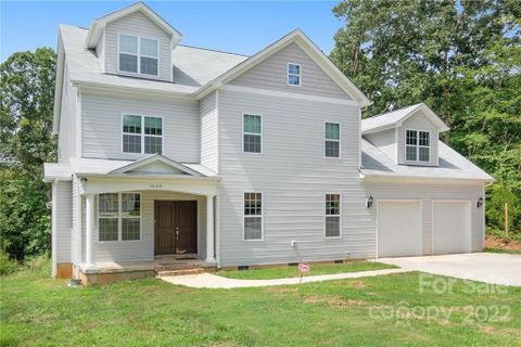 1640 Oak Park Court sold home in Lake Forest, Iron Station, NC